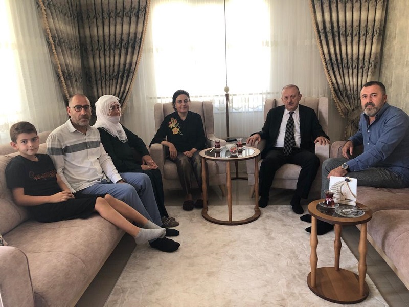 Kaymakamımız Abdullah DEMİR, Gazilerimiz  ve Değerli Ailelerini Ziyaret Etti.